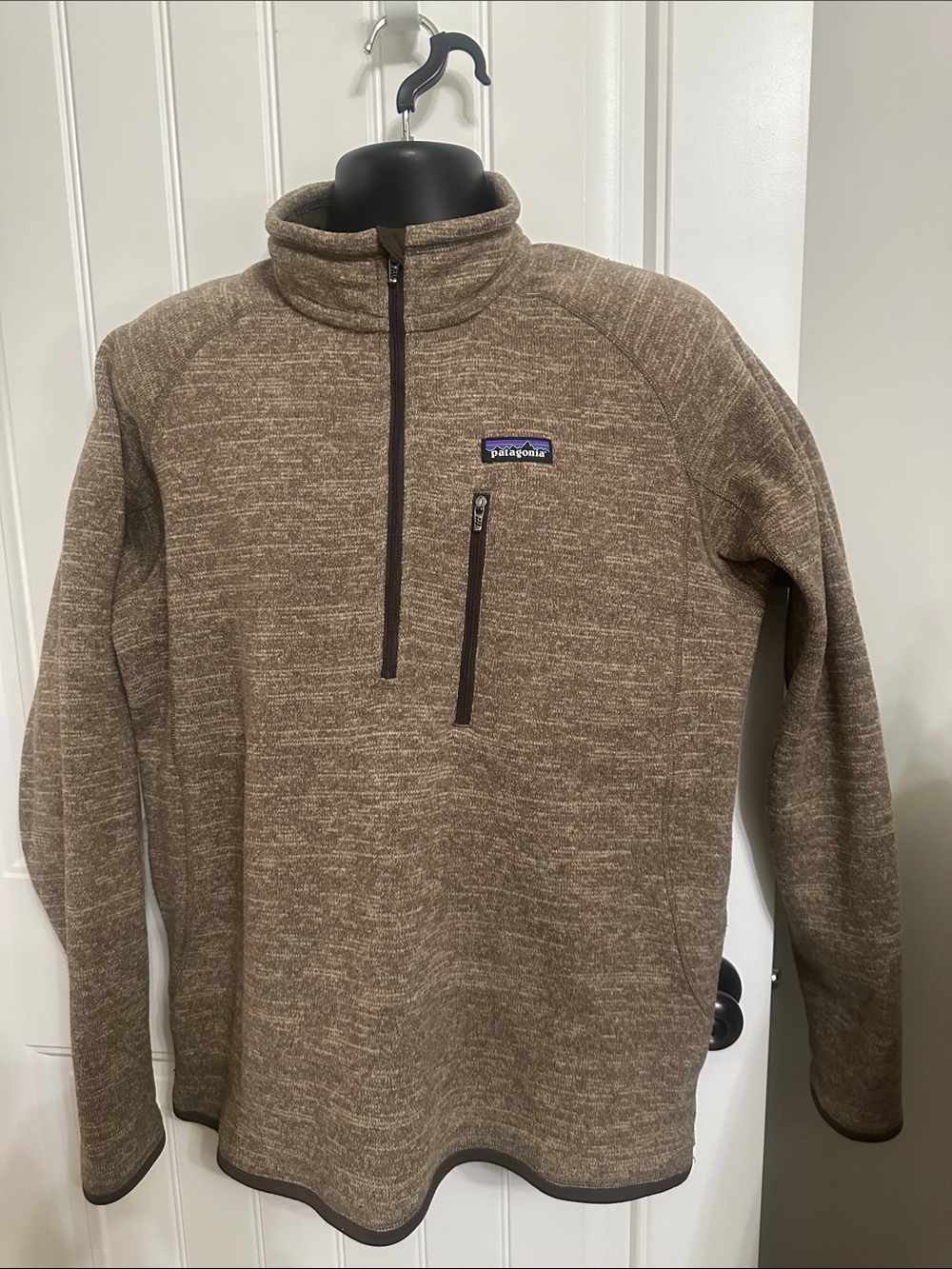 Appears New Patagonia Heather Brown Pullover Large